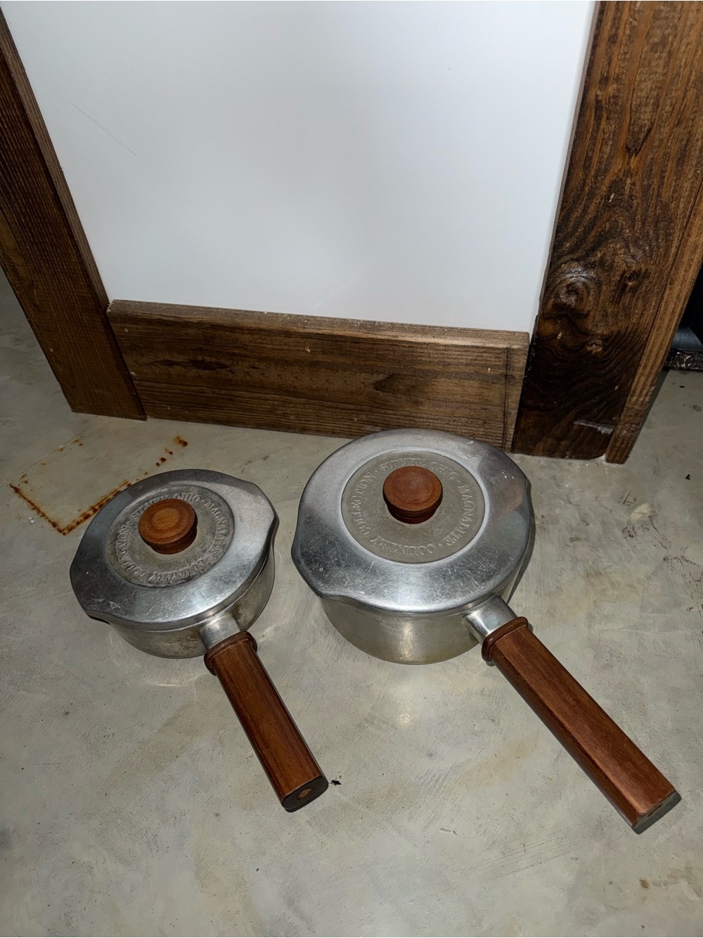 Magnalite Aluminum Saucepan Set with Brown Wood Handles - 2 Piece